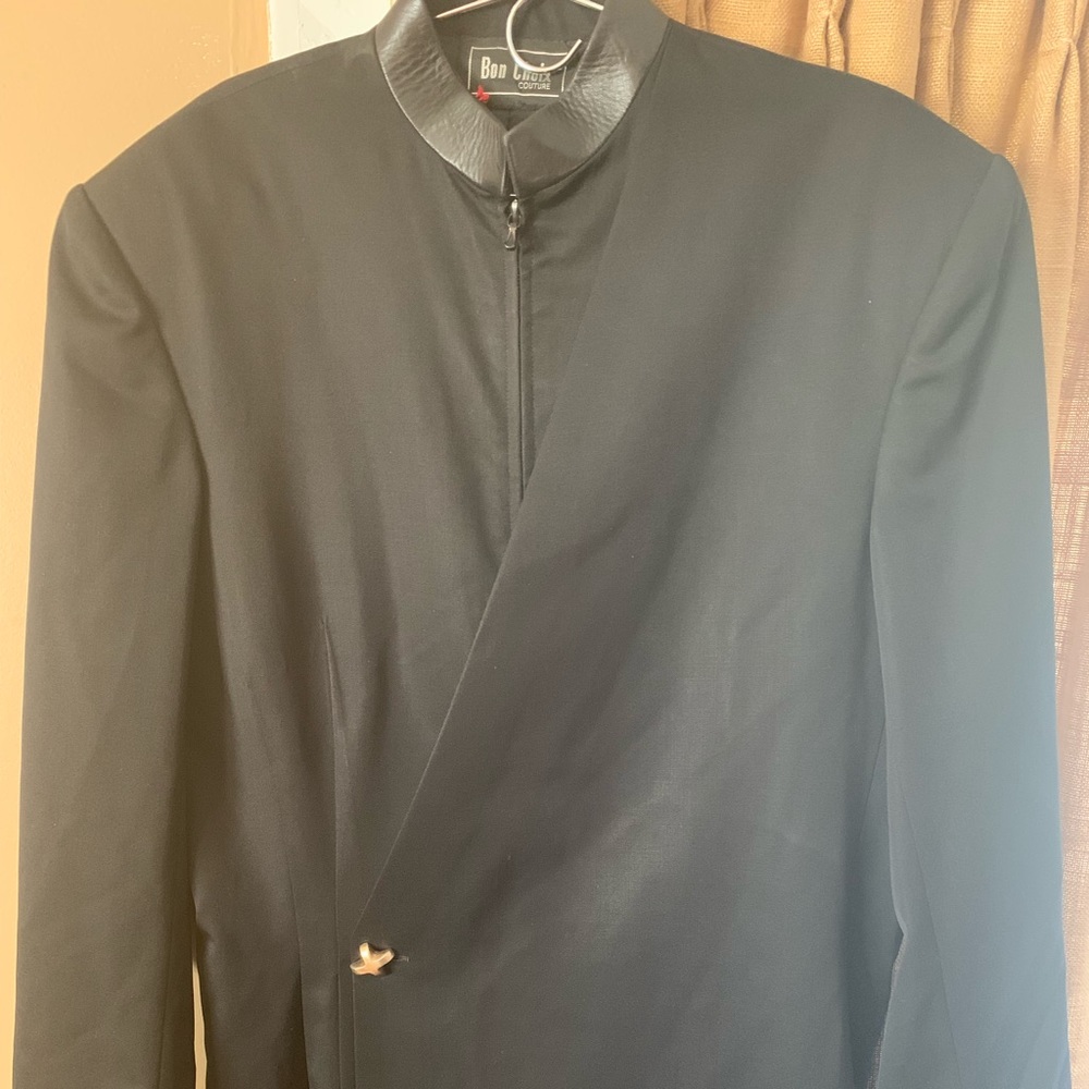 Suit